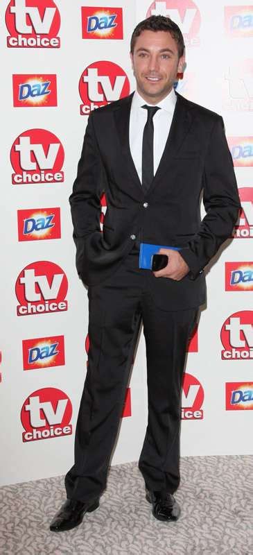 gino d'acampo height in feet